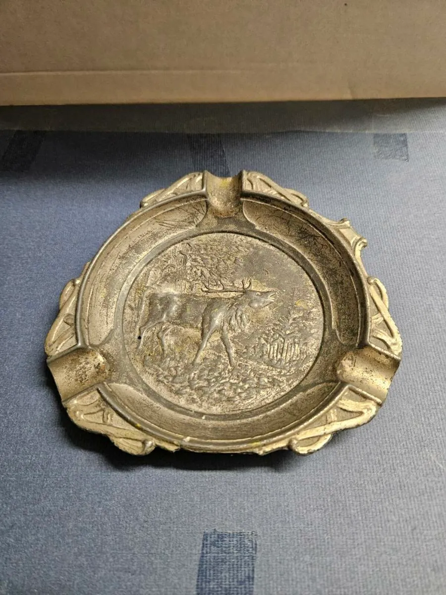 Vintage Pewter Ashtray with Stag - Image 3