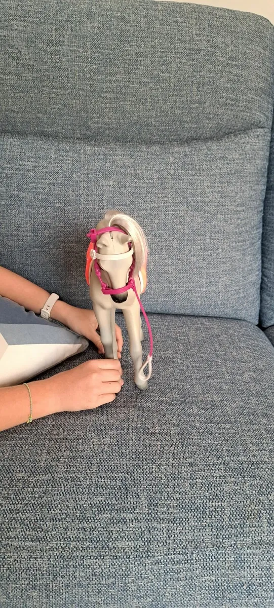 Our Generation Palomino Foal - Image 4