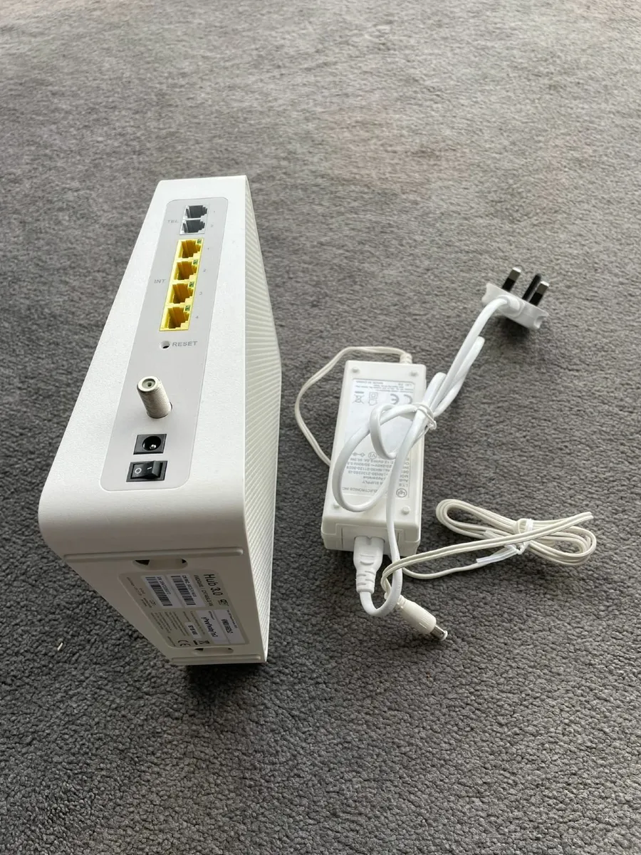 Broadband Modem/Router Hub 3.0 - Image 3