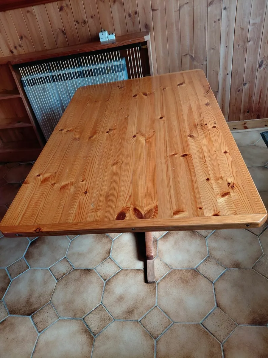 Wooden table - Image 2