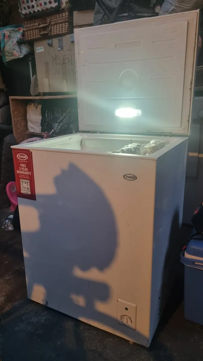 Chest Freezer - Image 3