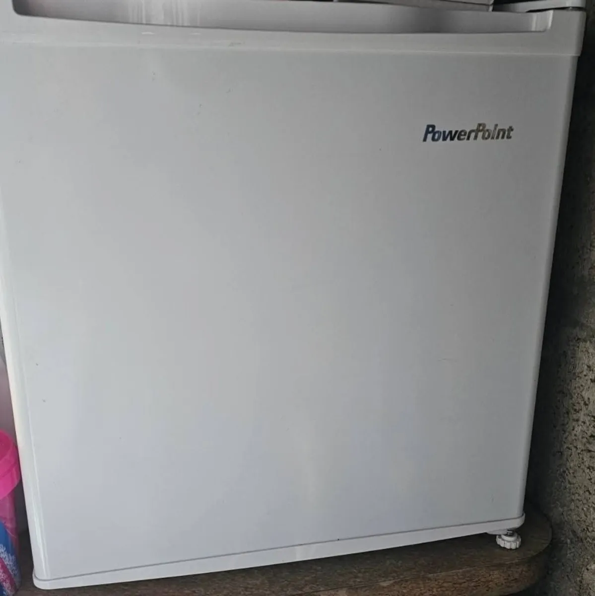 Tabletop Fridge In Excellent Condition €80 - Image 1