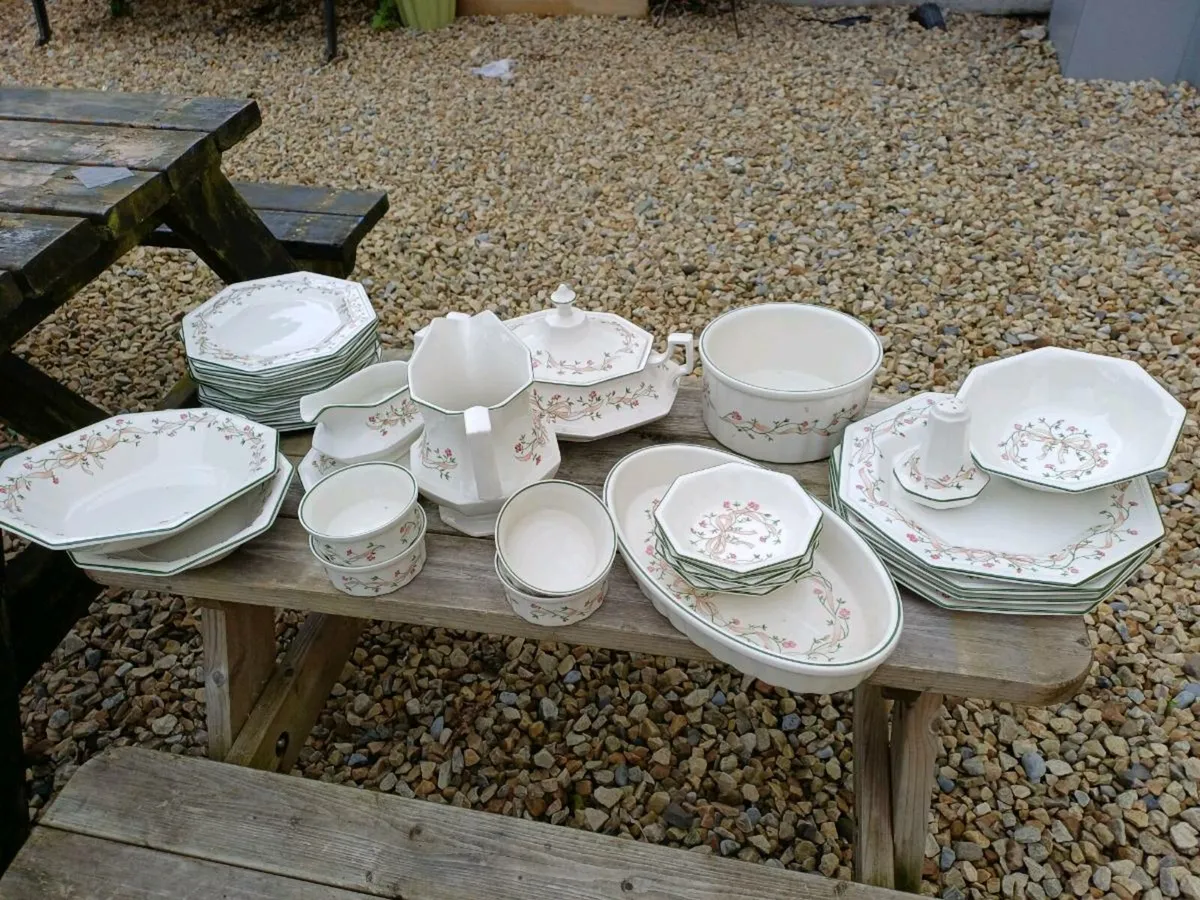 1980s Eternal Beau Set - Image 1