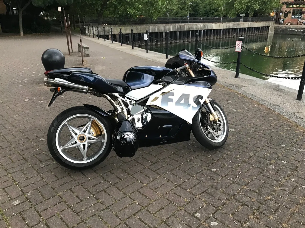 2000 MV Agusta F4 750s not Ducati - Image 2