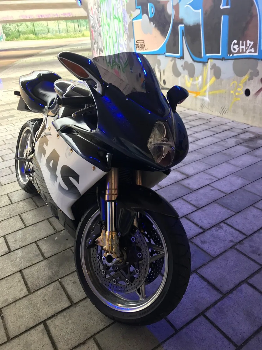 2000 MV Agusta F4 750s not Ducati - Image 4