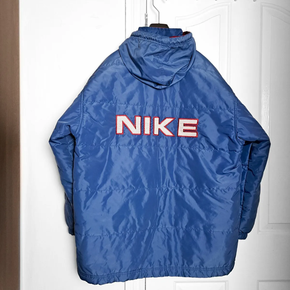 Nike Vintage Blue Spellout Puffer Jacket Mens M/L - Image 4