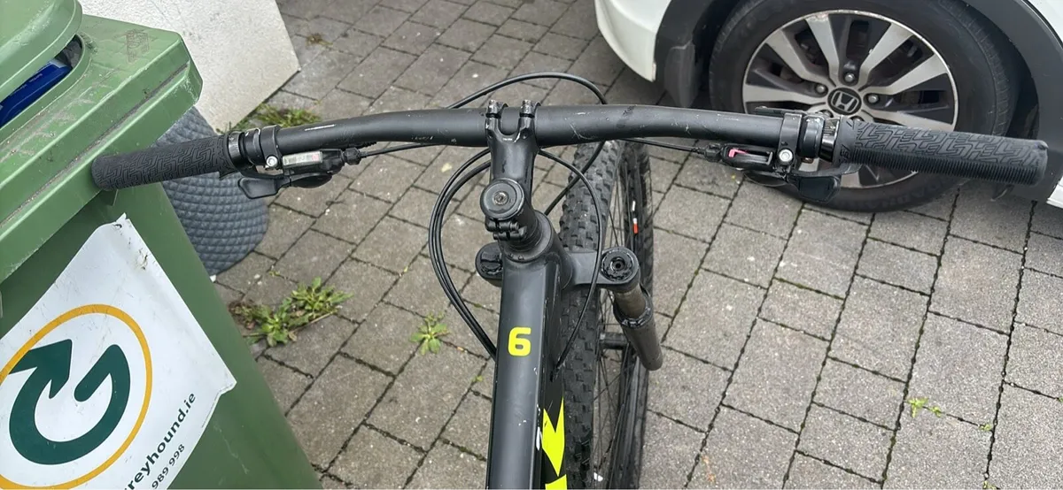 Trek Mountain Bike 29’’ wheels Medium frame - Image 3