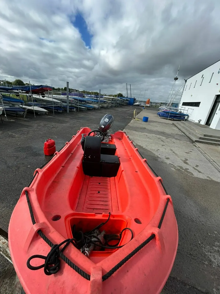Whaly 435 + Yamaha 40hp 4-stroke (2022) - Image 3