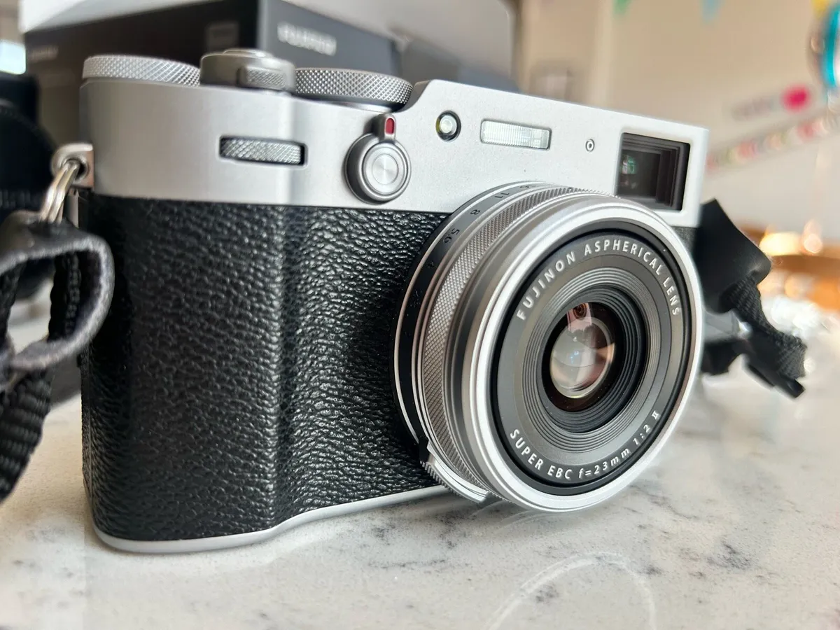 Fugifilm Camera x100v - Image 1