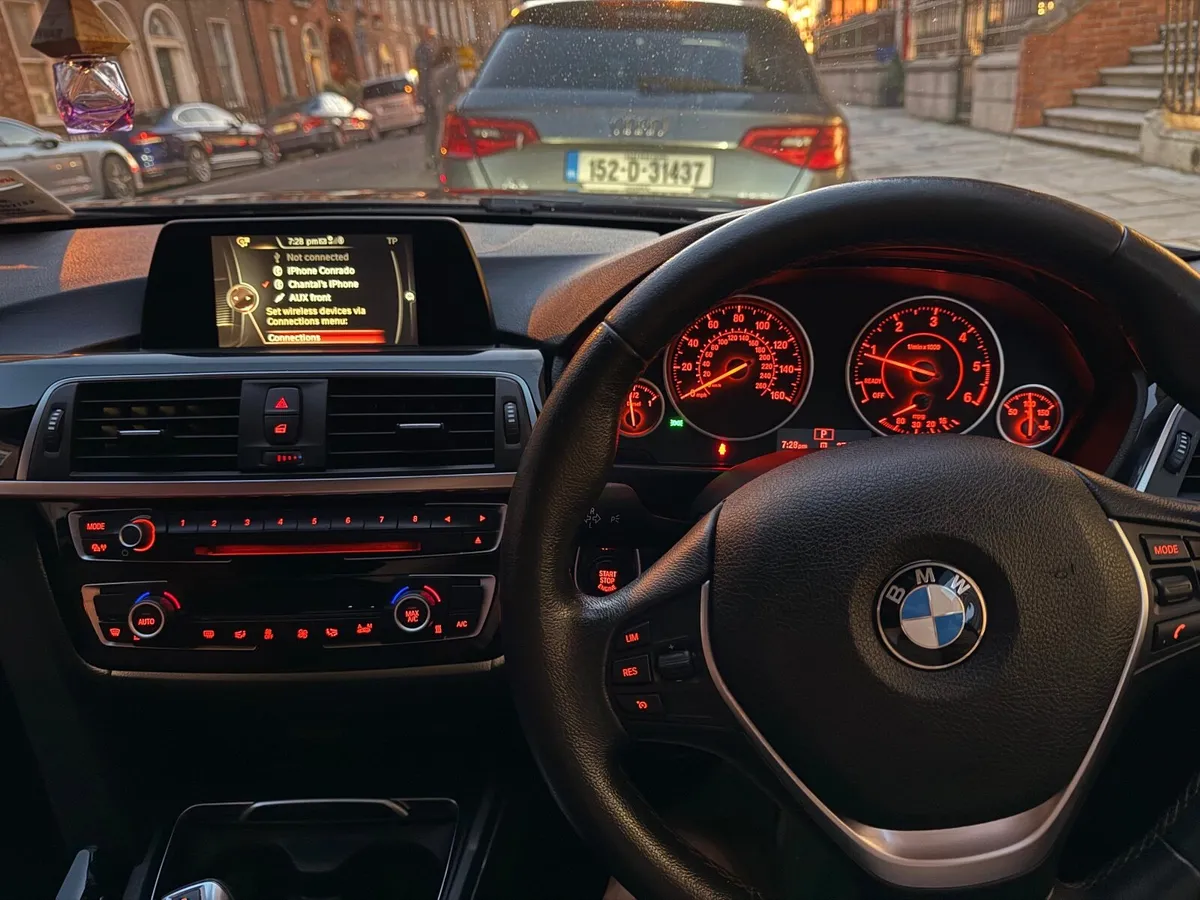 BMW 3-Series 2016 - Image 4