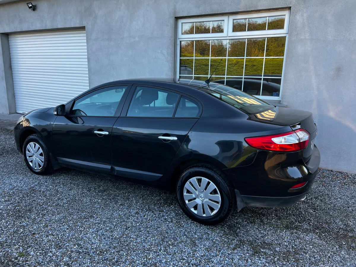 2011 Renault Fluence 1.5L DCi - Image 3