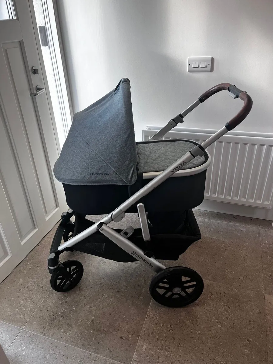 Uppababy Vista (2019 version) - Image 1