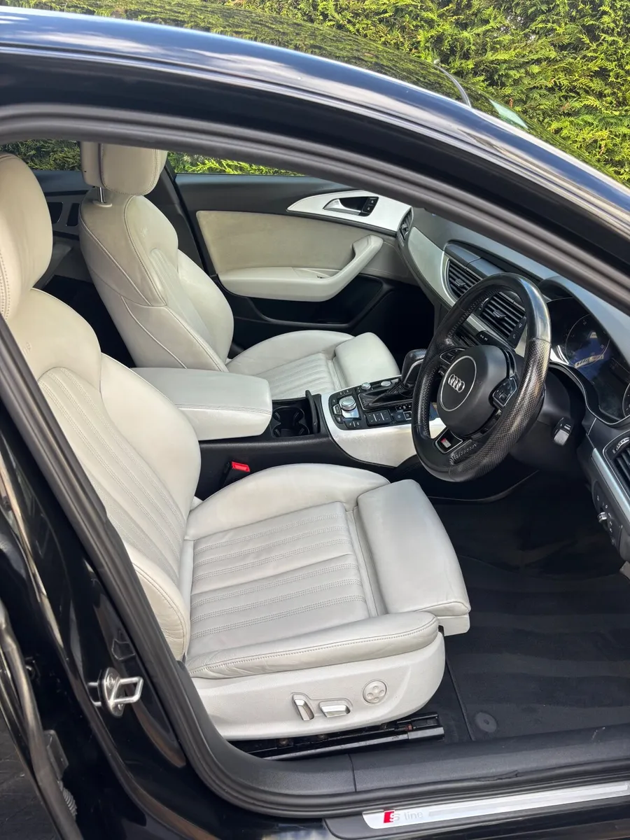 Audi A6 S LINE BLACK EDITION - Image 4