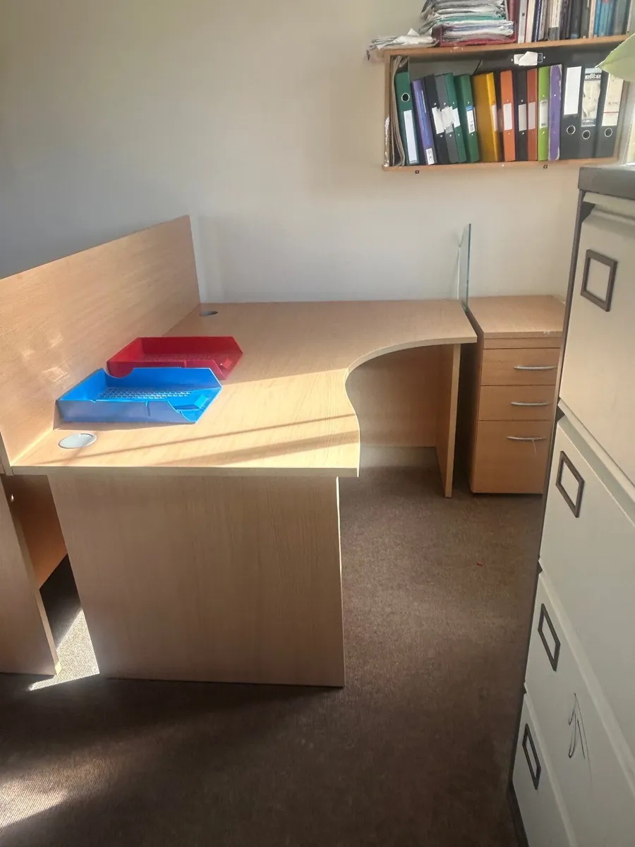 Office desk and drawer - Image 2