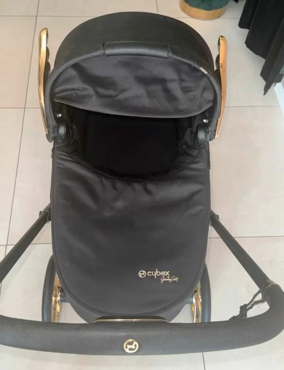 Cybex Priam Special Edition by Jeremy Scott set - Image 3
