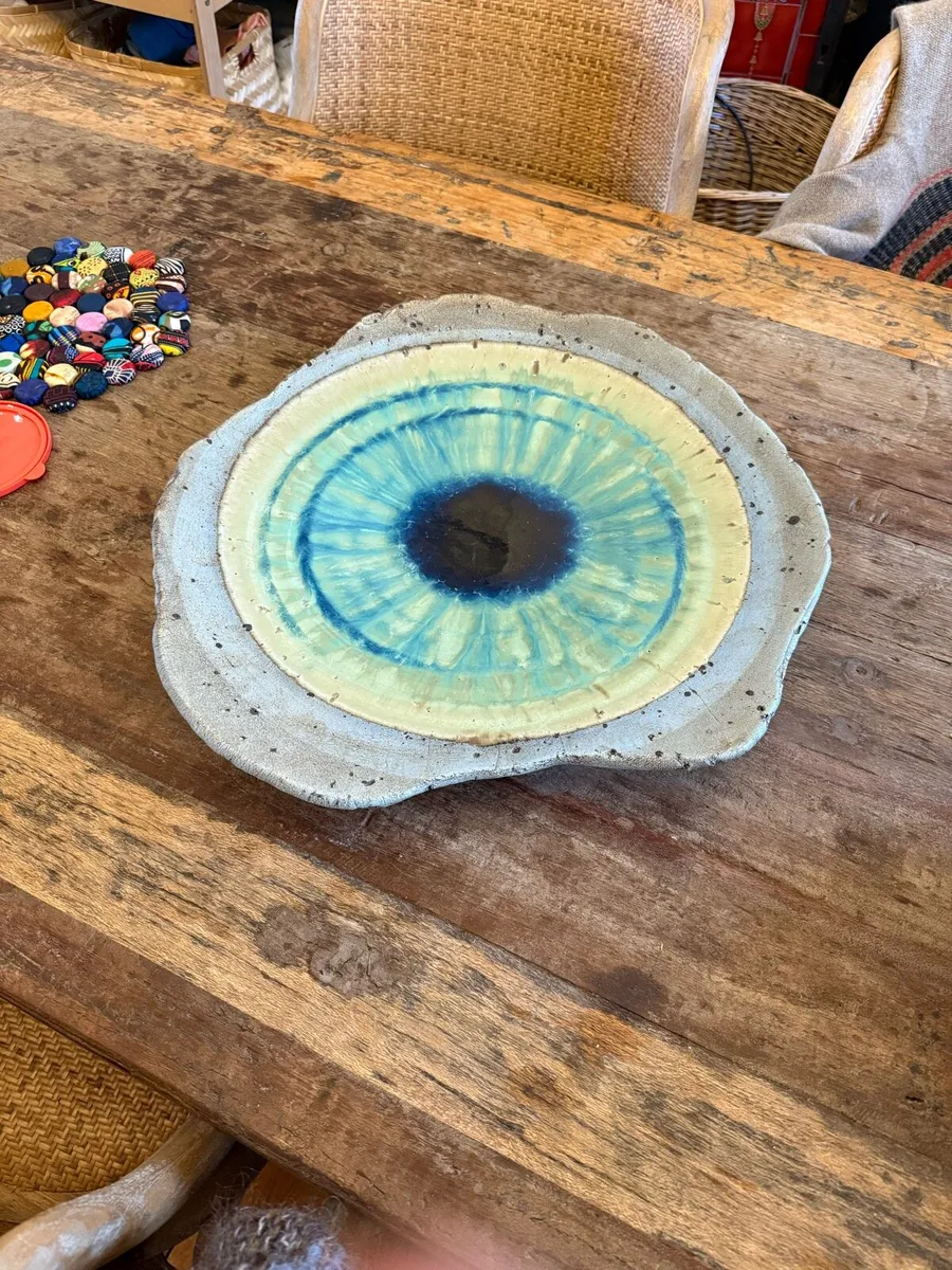 Extra large ceramic serving dish, fruit bowl. - Image 2