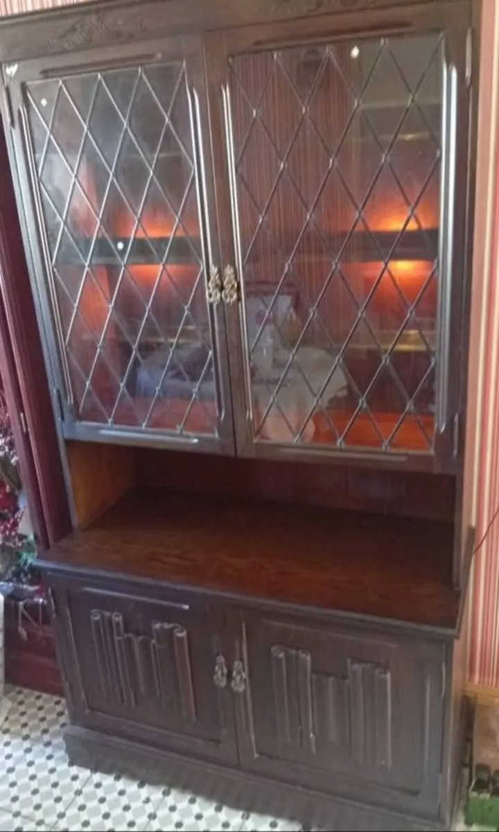Cabinet - Image 3