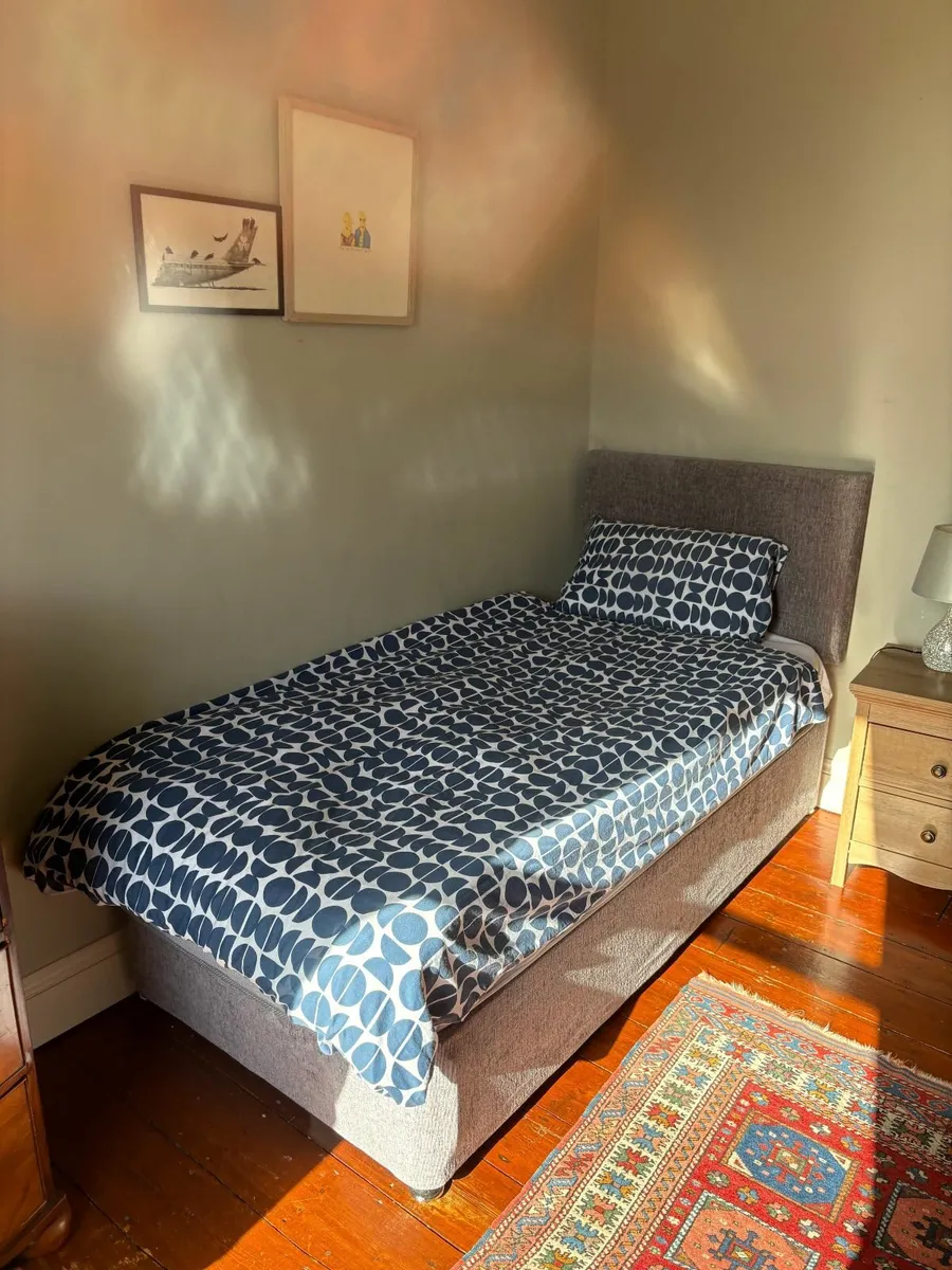 Beds & Mattresses x 5 - Image 1