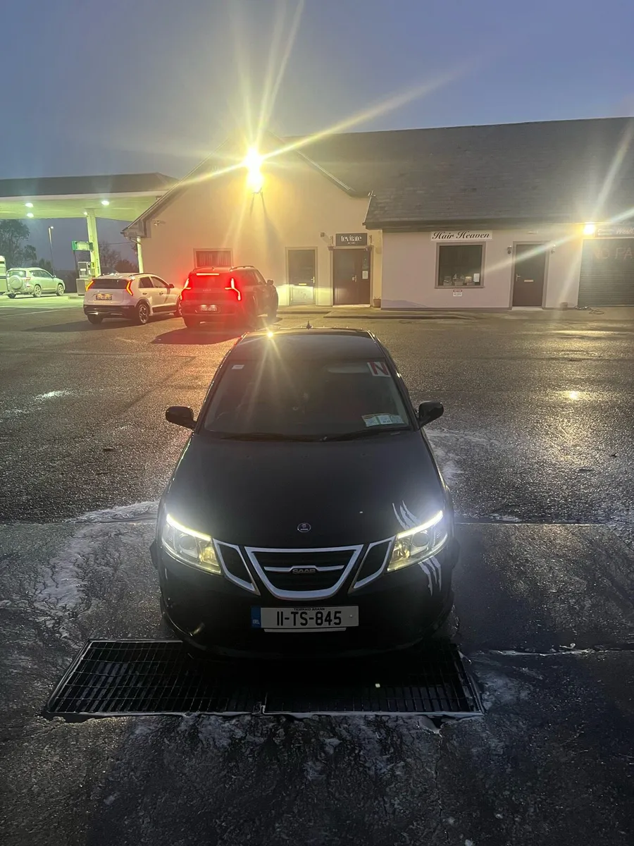 Saab 9-3 - Image 1