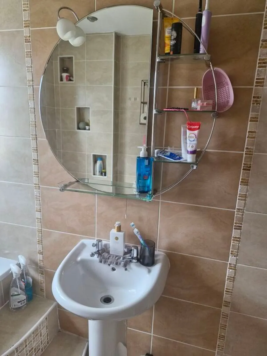 12 jet jacuzzi shower - Image 2