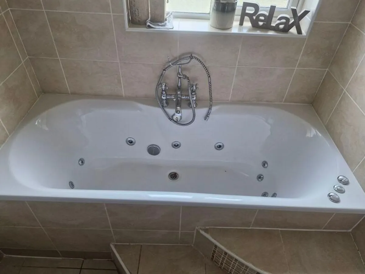 12 jet jacuzzi shower - Image 4