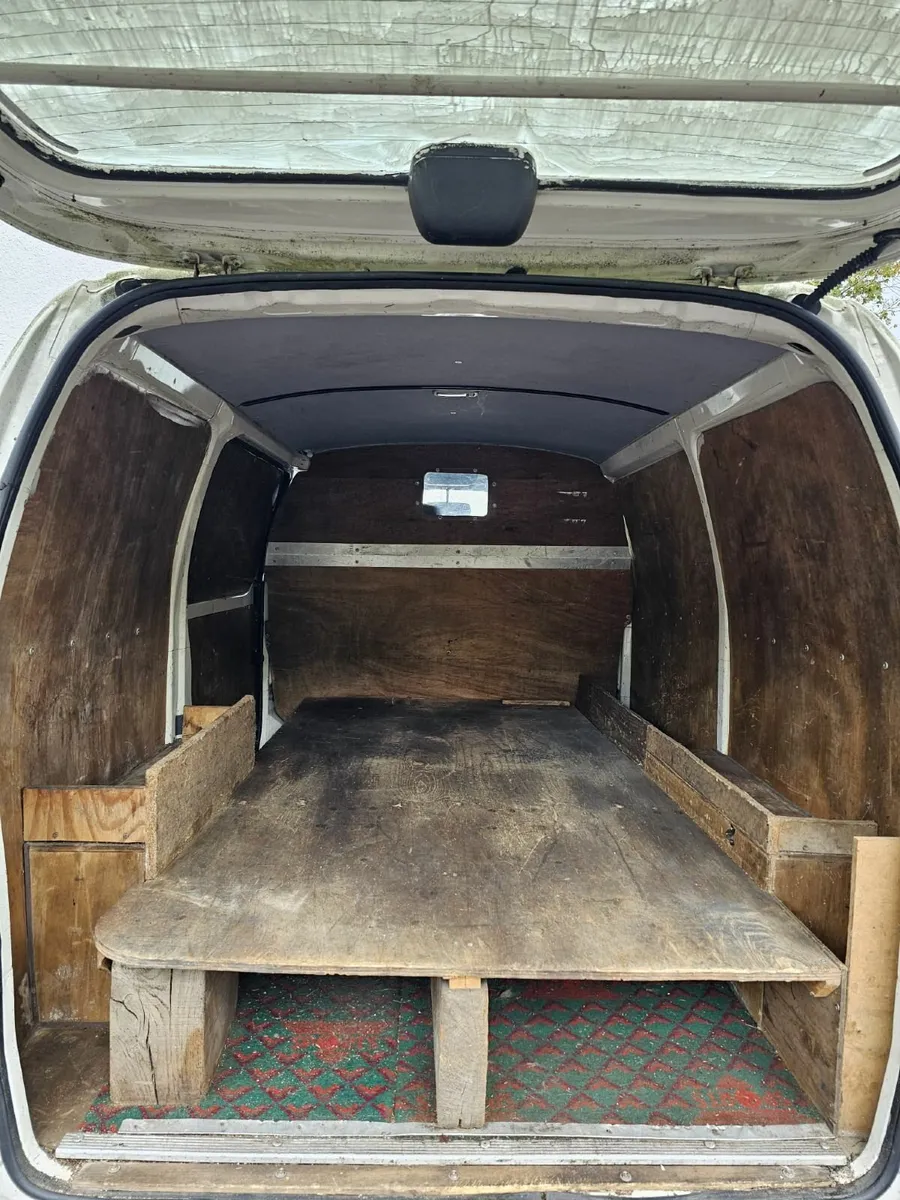 Toyota HiAce 2004 - Image 3