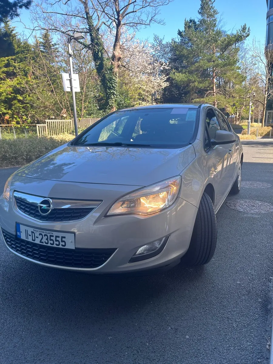 Opel Astra - New NcT and TaX - Image 2