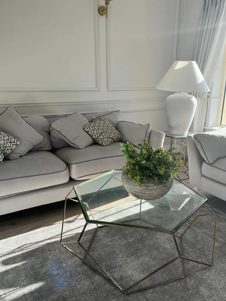 ANTIQUE GOLD  PLATONIC COFFEE TABLE - Image 2