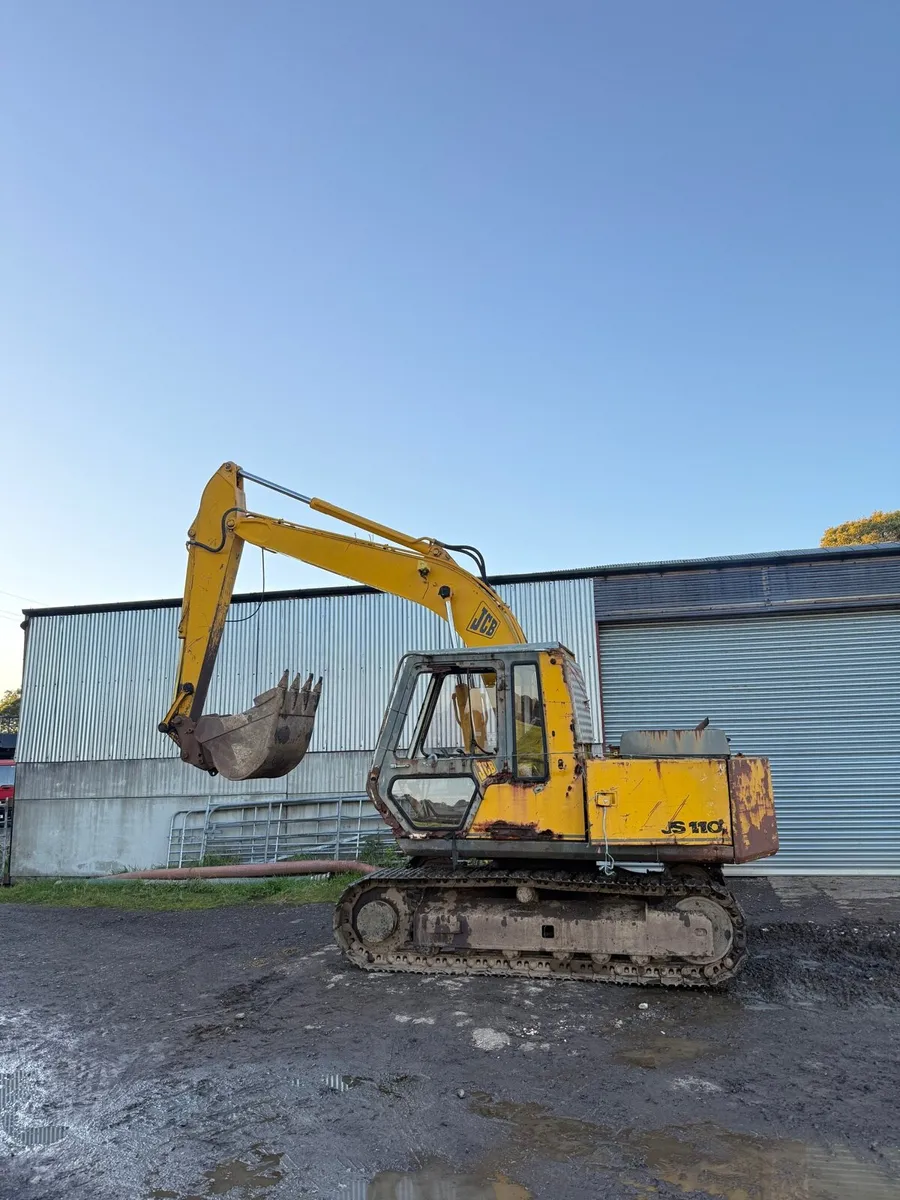 JS110 11 ton digger excavator - Image 1