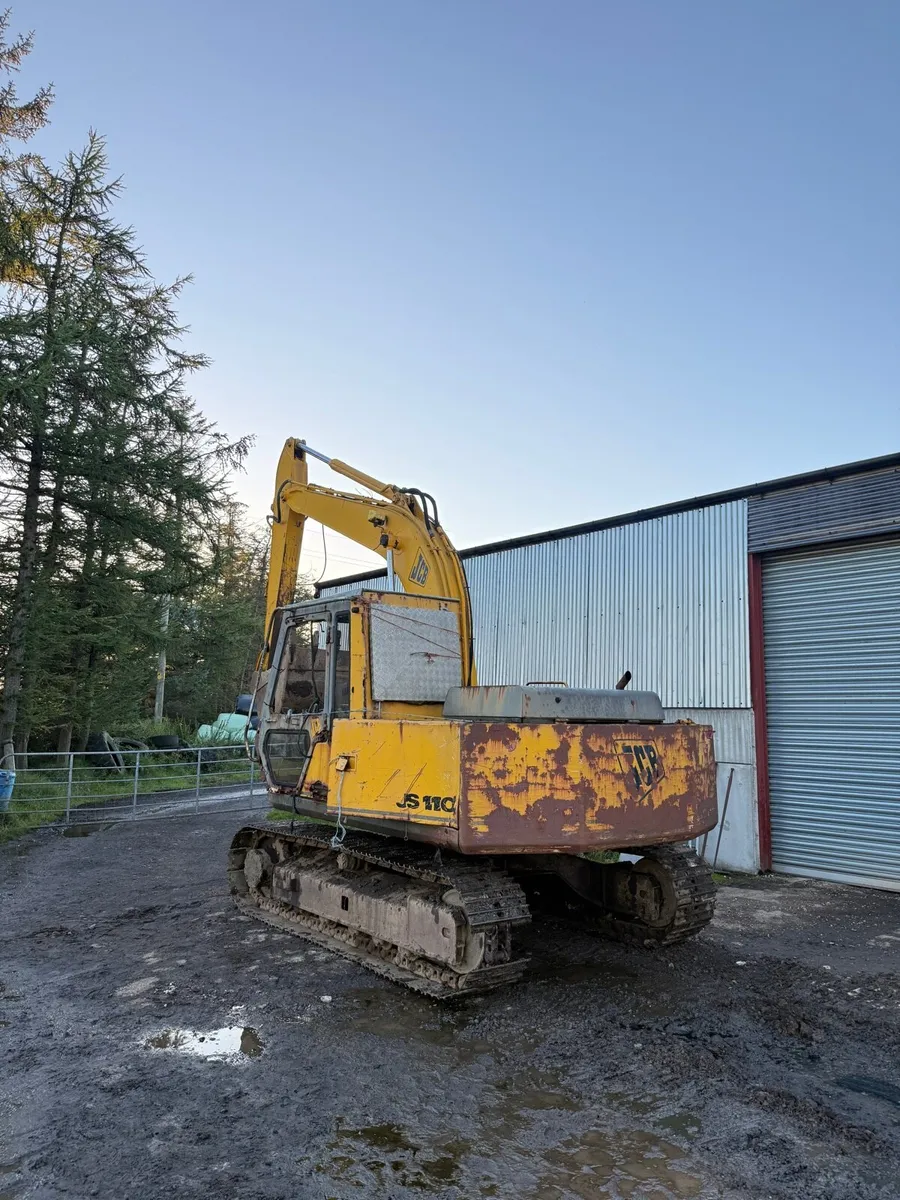 JS110 11 ton digger excavator - Image 3