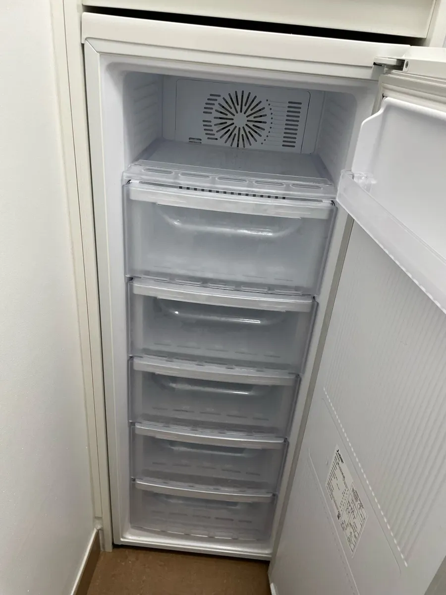 Freezer 6-drawer upright - Image 2