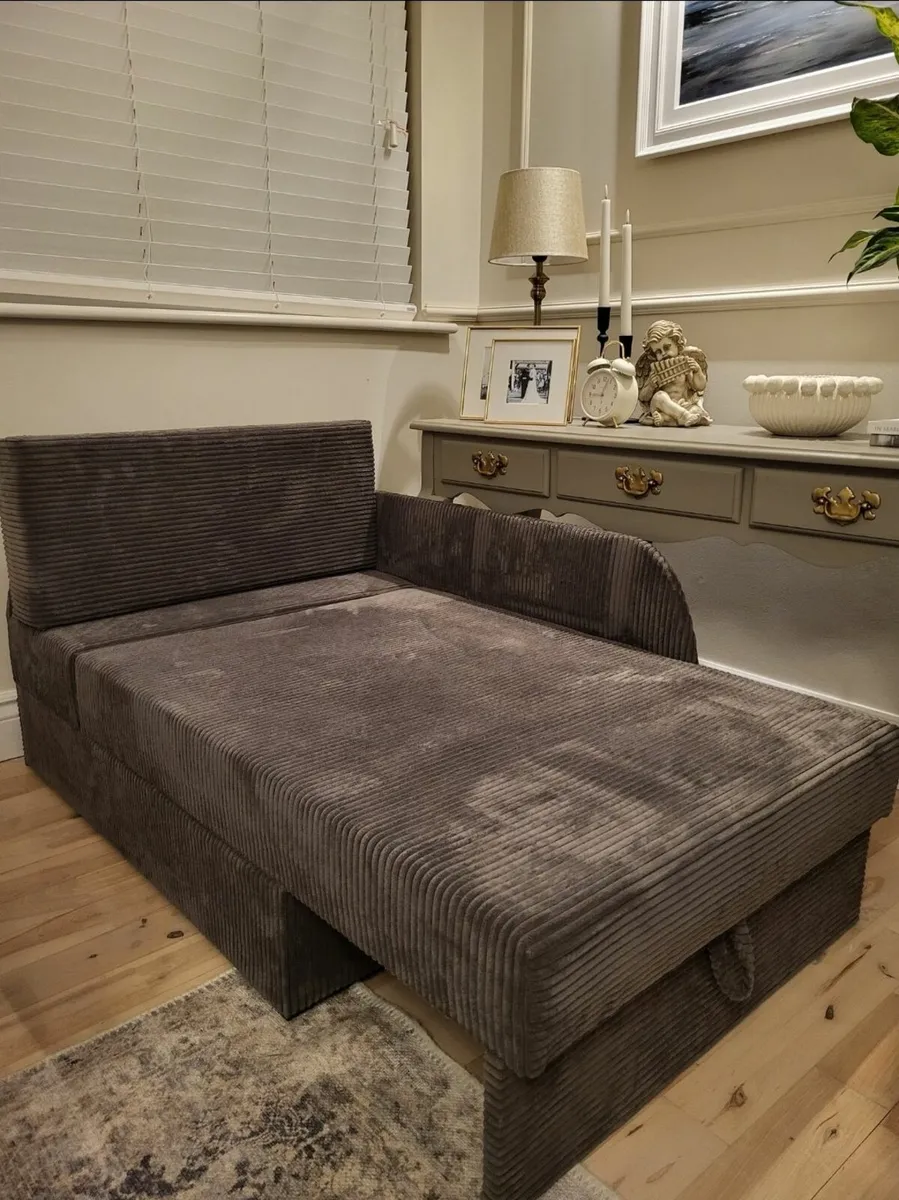 Brand new Corner sofa-bed - Image 4