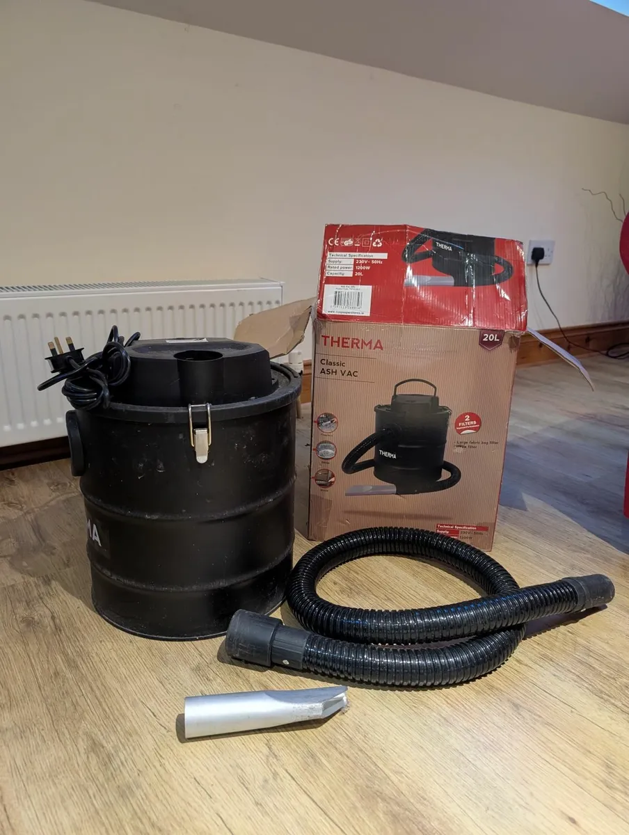 Ash vacuum