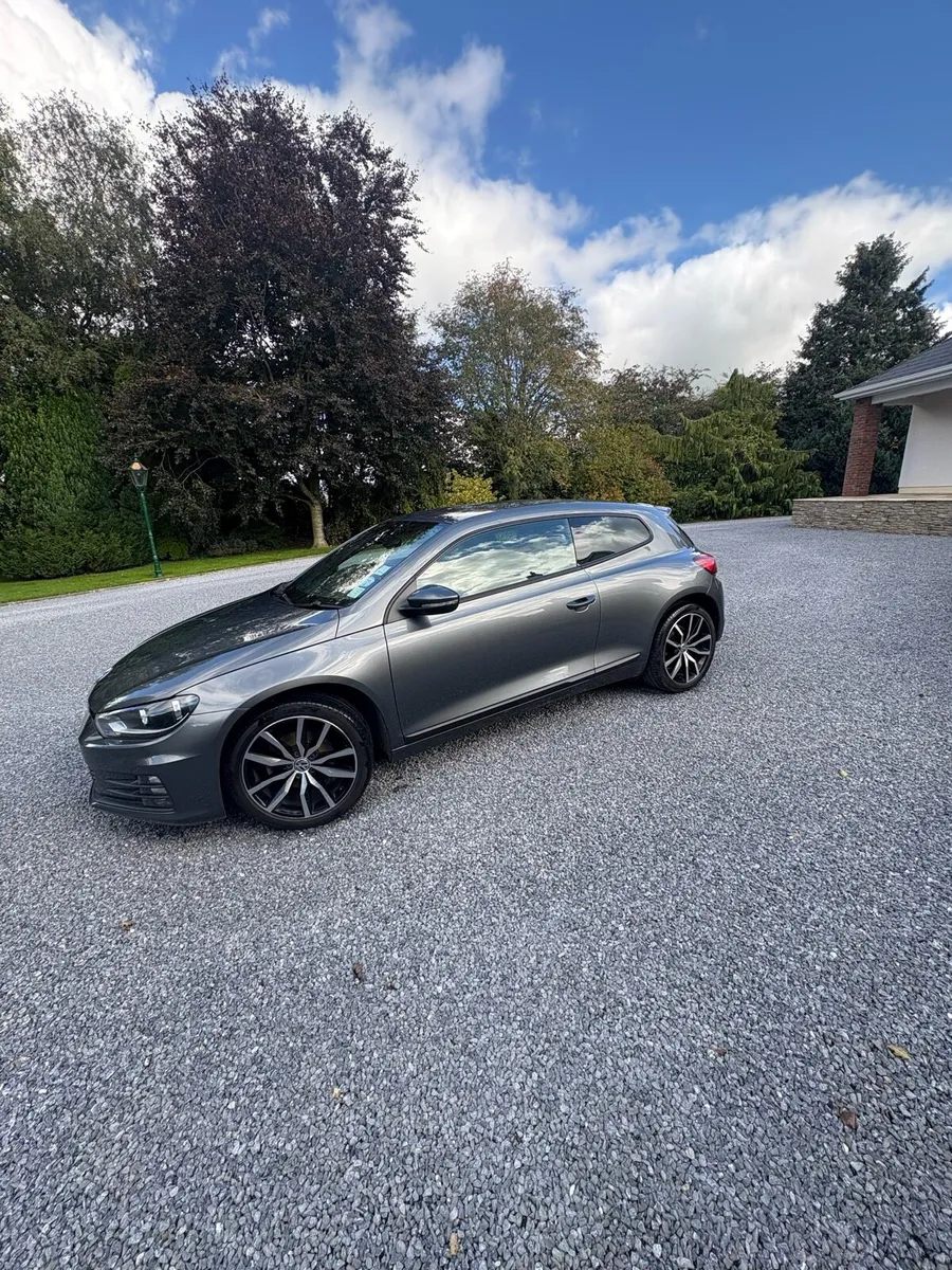 Car - Image 2