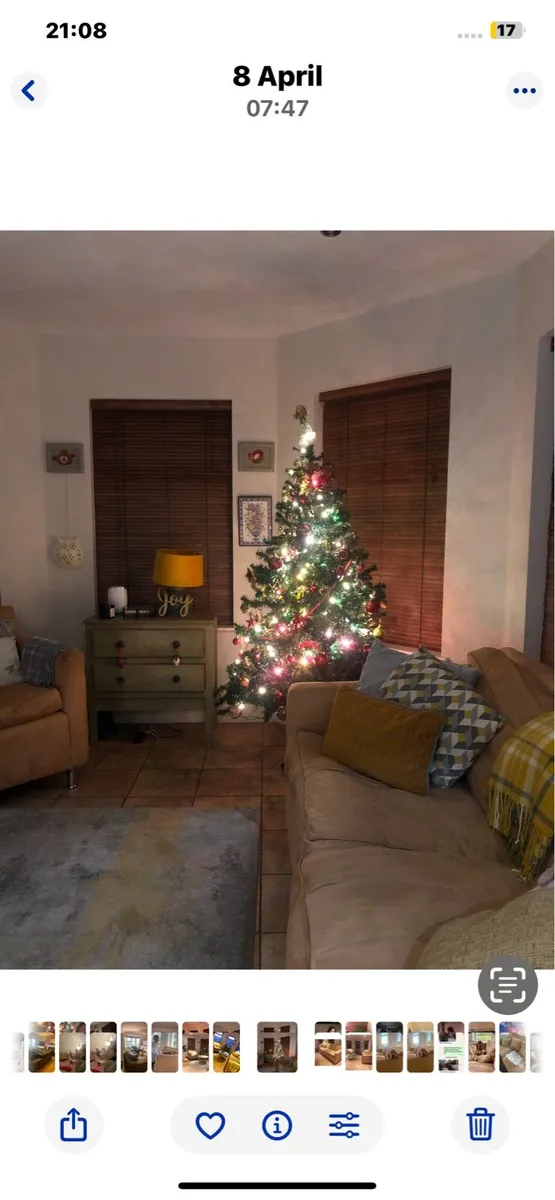 Couches - Image 3