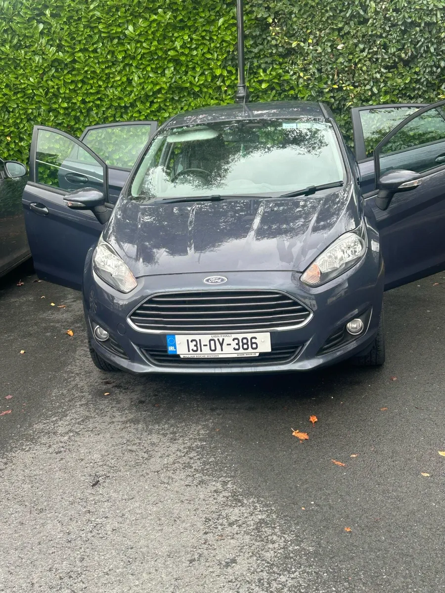 Ford Fiesta Zetec 1.0 65PS M5 4DR - Image 4