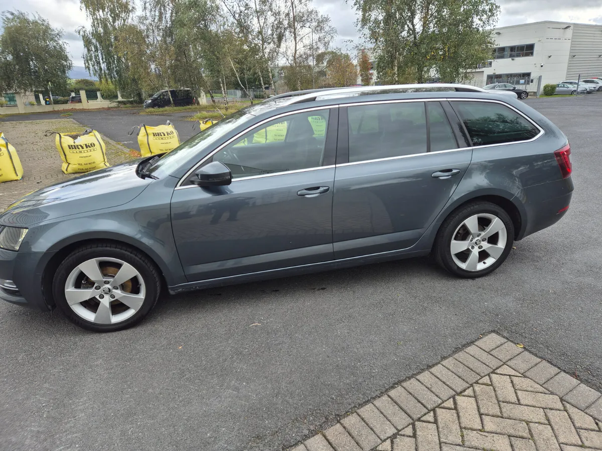 Skoda Octavia 1.6 Diesel Est. Timing belt replaced - Image 3