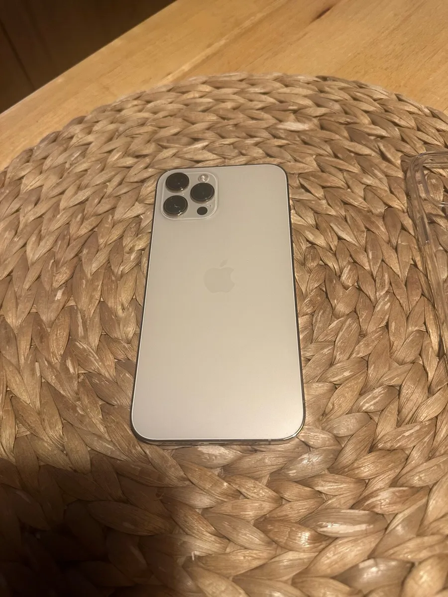 iPhone 12 Pro Max 128gb Gold - Image 2