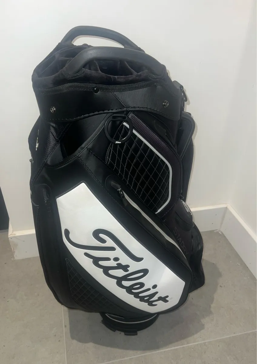 Titleist Tour Series Stadry Bag - Image 3