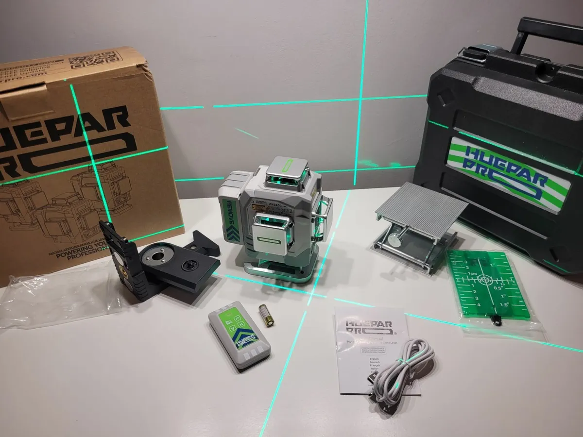 Trade rated PRO-series Huepar Laser Level self-lev - Image 2