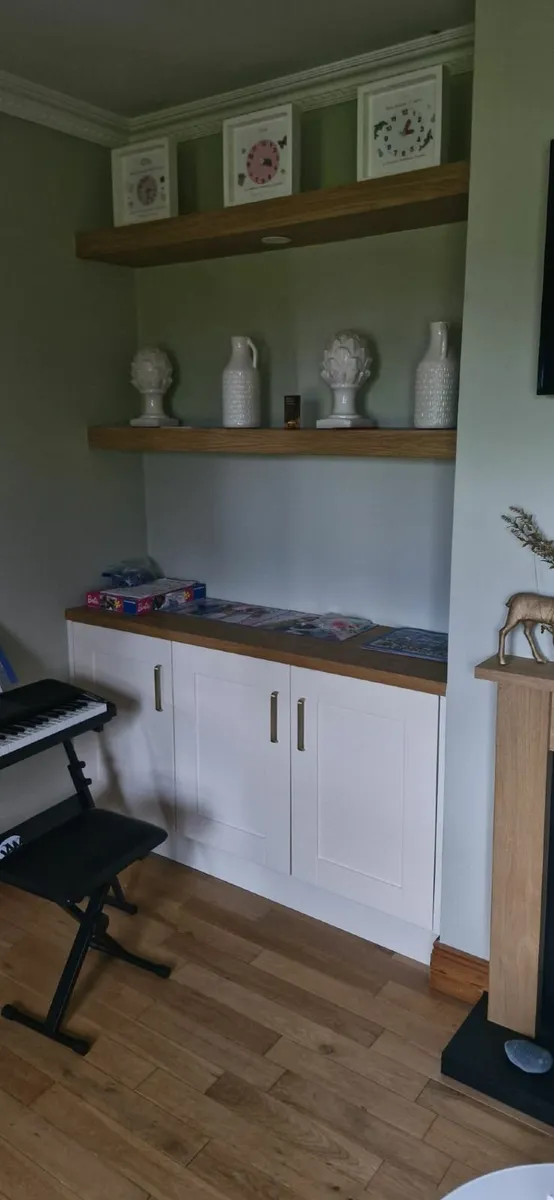 Carpenter cabinet maker - Image 1
