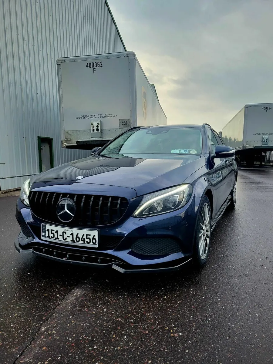 Mercedes-Benz C-Class 2015 - Image 1
