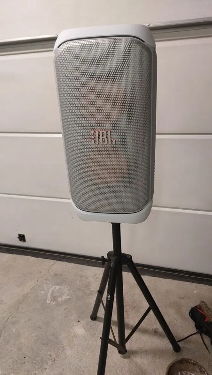 JBL Partybox 320 - Image 1