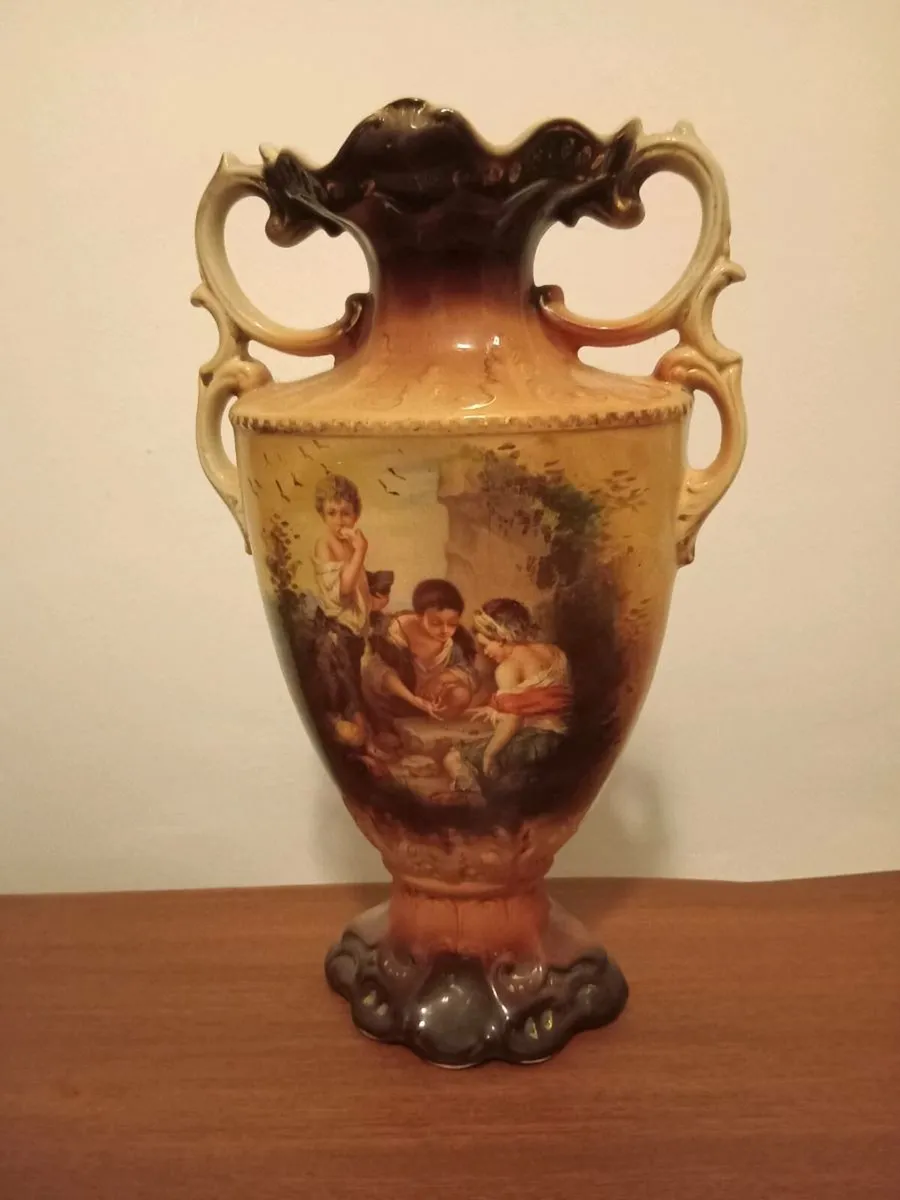 antique victorian vase - Image 1
