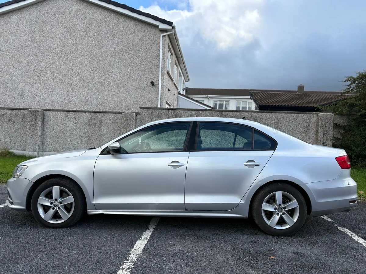 VOLKSWAGEN JETTA FRESH SERVICE&NCT - Image 2