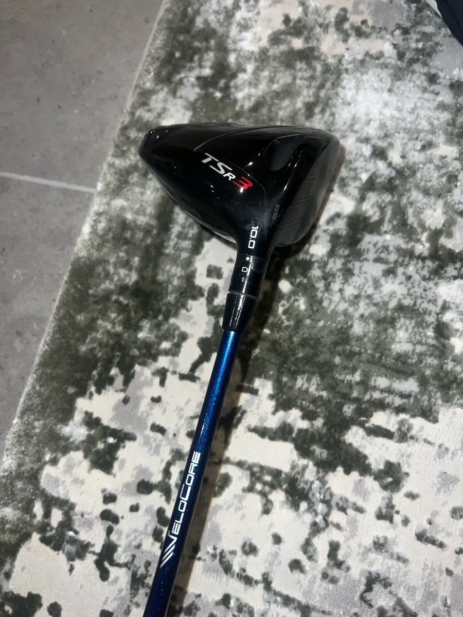 Titleist TSR3 Driver Ventus Velocore Shaft - Image 1