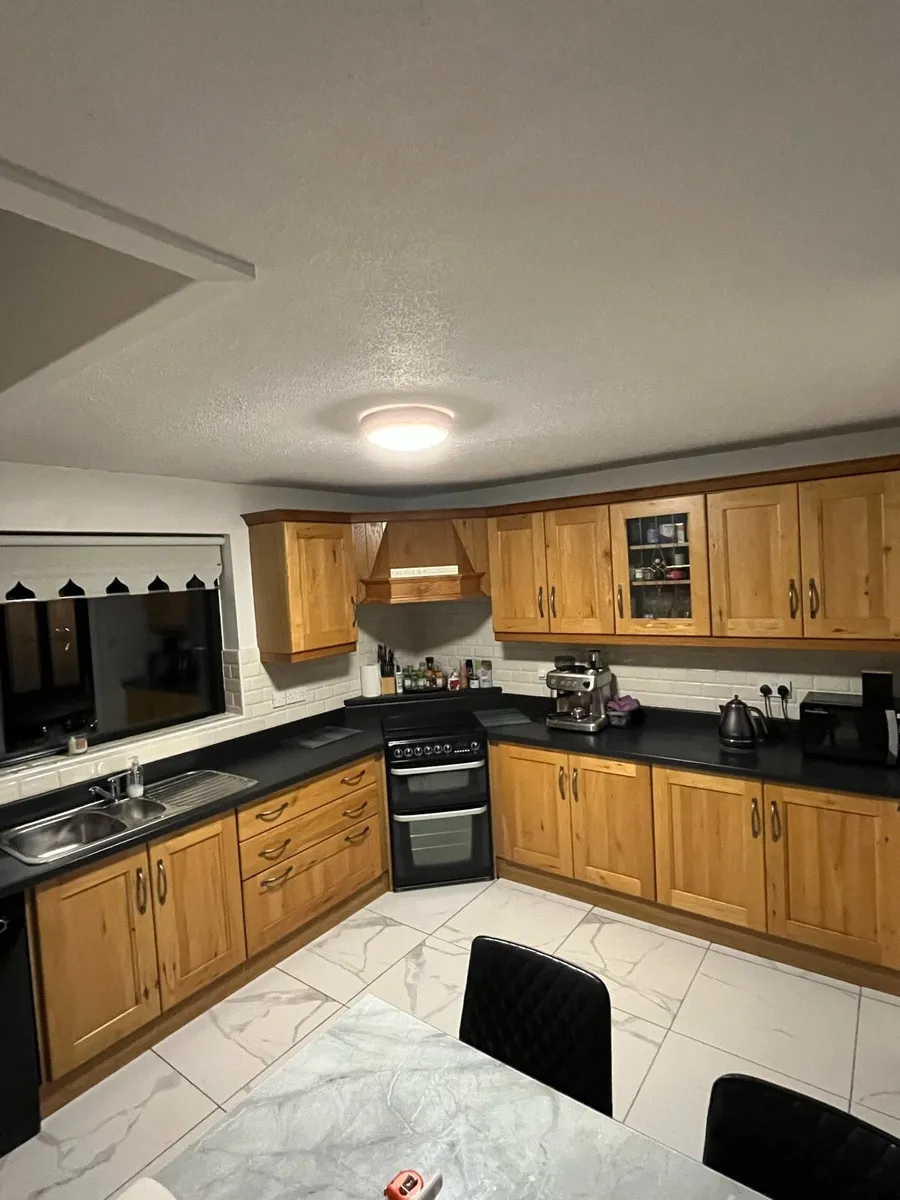 Kitchen - Image 2