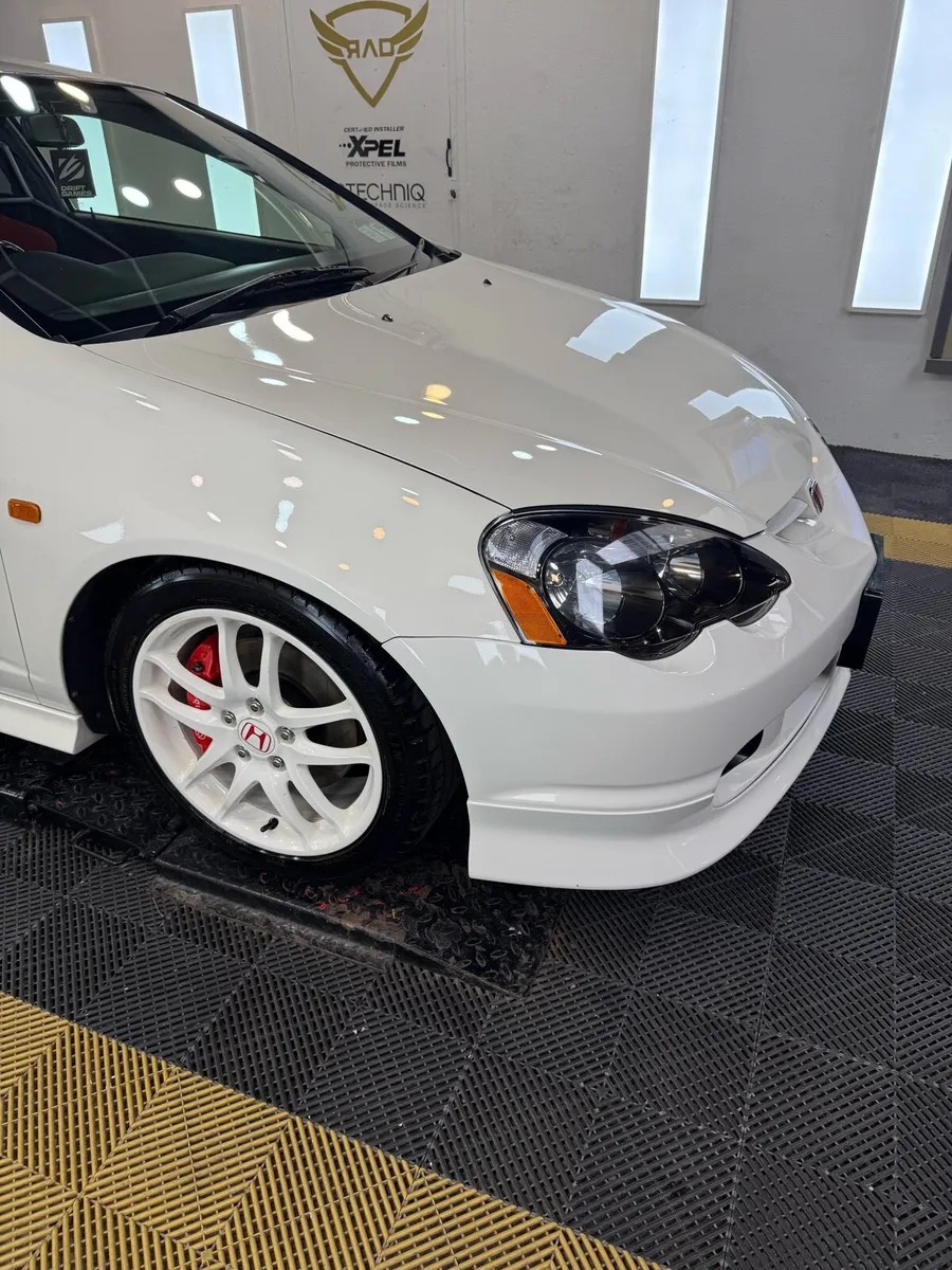 Dc5 Integra Type R - Image 3