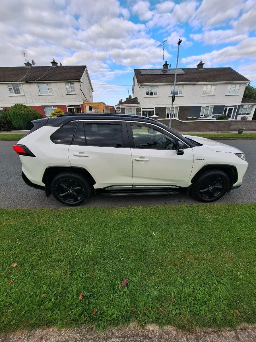Toyota Rav 4 sport - Image 1