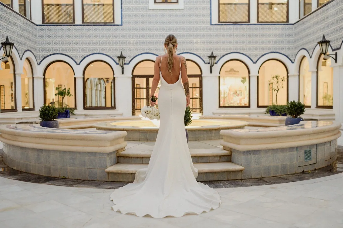 Wedding dress - Image 1